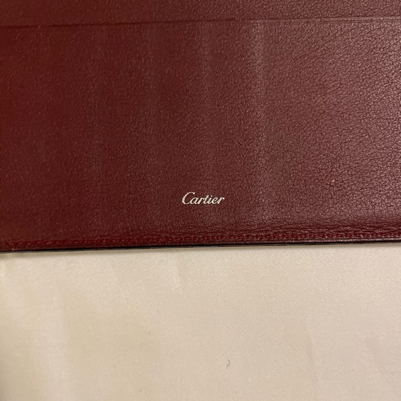 Cartier Calfskin Black long wallet w maroon inside, silver scroll on corners - Picture 6 of 10